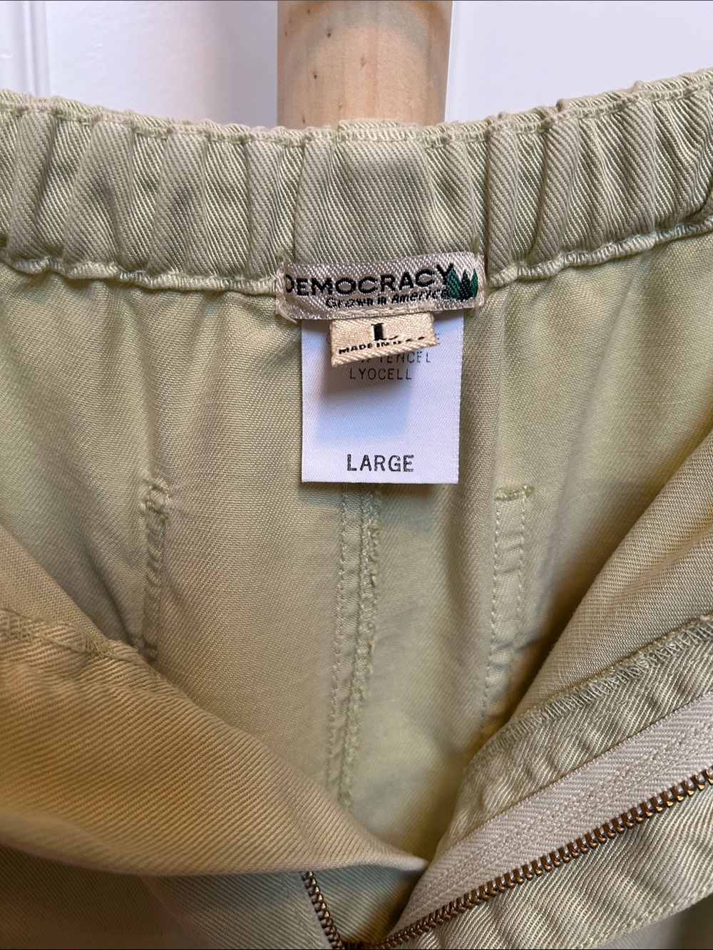 Democracy Pants - Picture 5 of 6